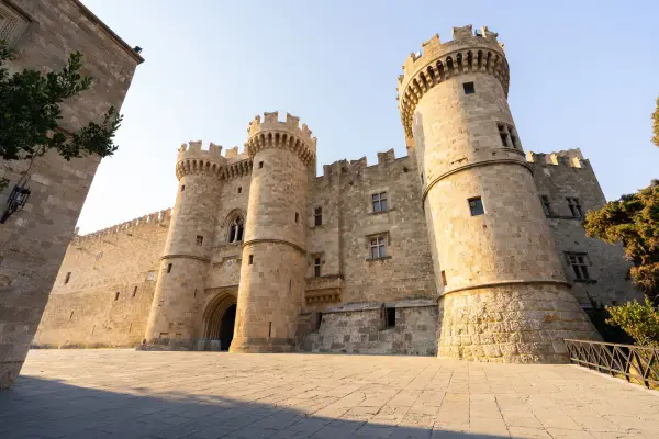 Rhodes Airport to Rhodes Town Private Transfer